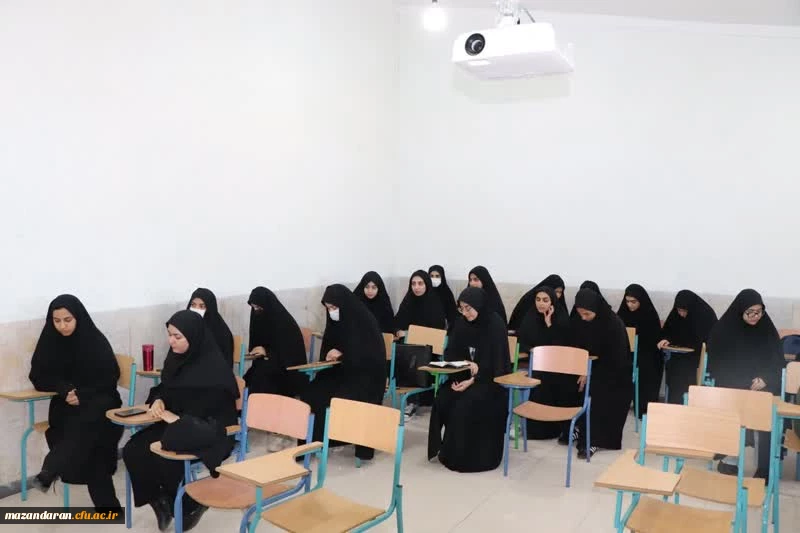 آزمون شفاهی طرح آموزش و سنجش سواد قرآنی دانشجو معلمان امروز ۱اردیبهشت 1404 برگزار گردید.

 2