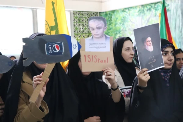 رگزاری تجمع انقلابی و فریاد ظلم ستیزی دانشجومعلمان، اساتید و کارکنان دانشگاه فرهنگیان مرکز حضرت فاطمه(س) قائمشهر  2