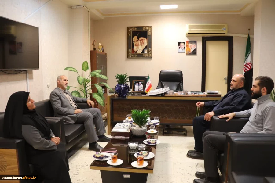 دیدار رئیس دانشگاه فرهنگیان مازندران با فرماندار شهرستان آمل
 4