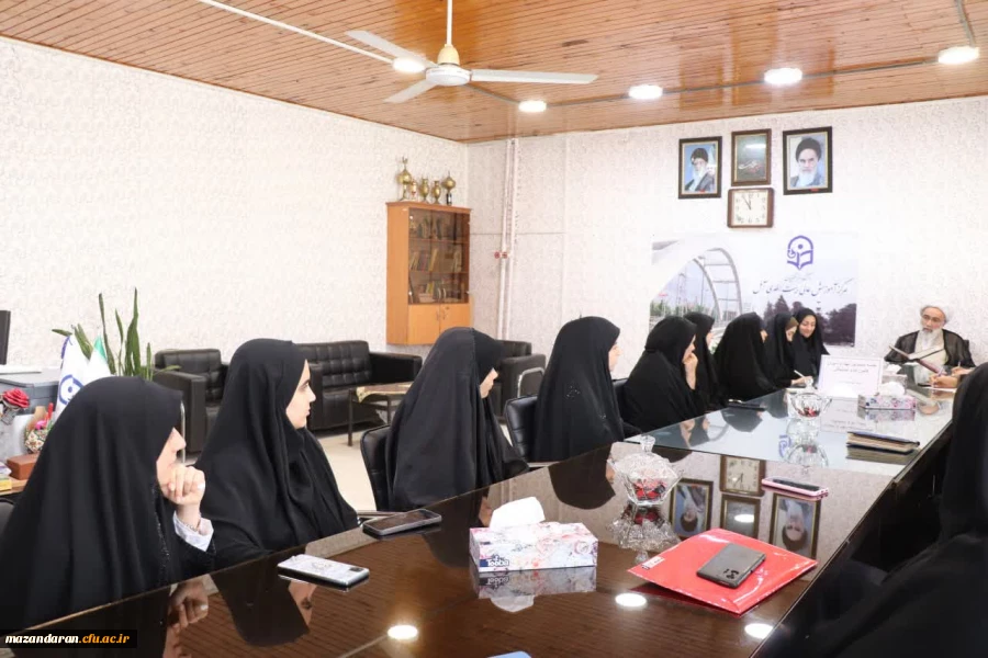 نشست مسئول نهاد نمایندگی مقام معظم رهبری دانشگاه فرهنگیان مازندران با دبیران تشکل های دانشجویی مرکز بیت الهدی آمل 2