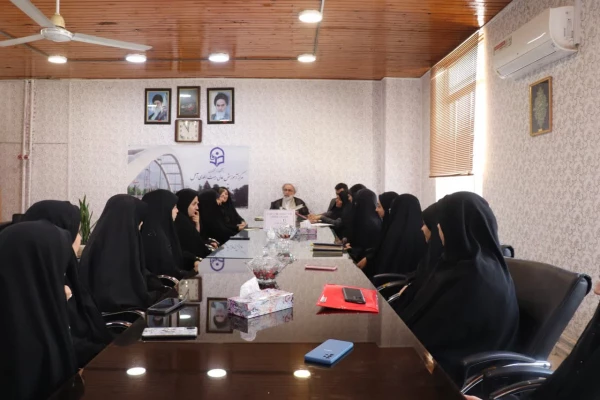 نشست مسئول نهاد نمایندگی مقام معظم رهبری دانشگاه فرهنگیان مازندران با دبیران تشکل های دانشجویی مرکز بیت الهدی آمل 7