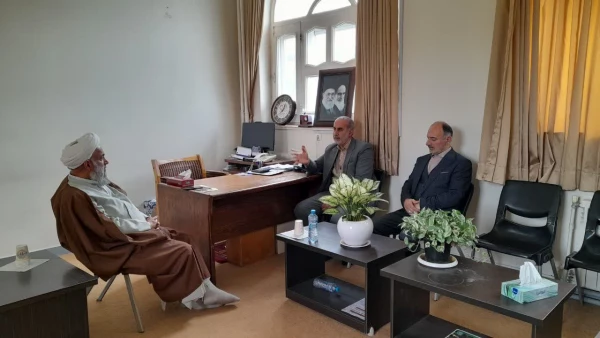 دیدار رئیس دانشگاه فرهنگیان مازندران  با امام جمعه شهرستان بابل  3