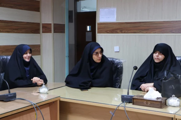 نشست مسئول نهاد نمایندگی مقام معظم رهبری دانشگاه فرهنگیان مازندران با خادمیاران نماز و اعضای هیئت انصار المهدی پردیس فاطمه الزهرا (س) ساری
 3