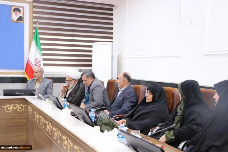 دیدار اعضای هیات رئیسه دانشگاه فرهنگیان مازندران با مدیرکل آموزش و پرورش مازندران 4