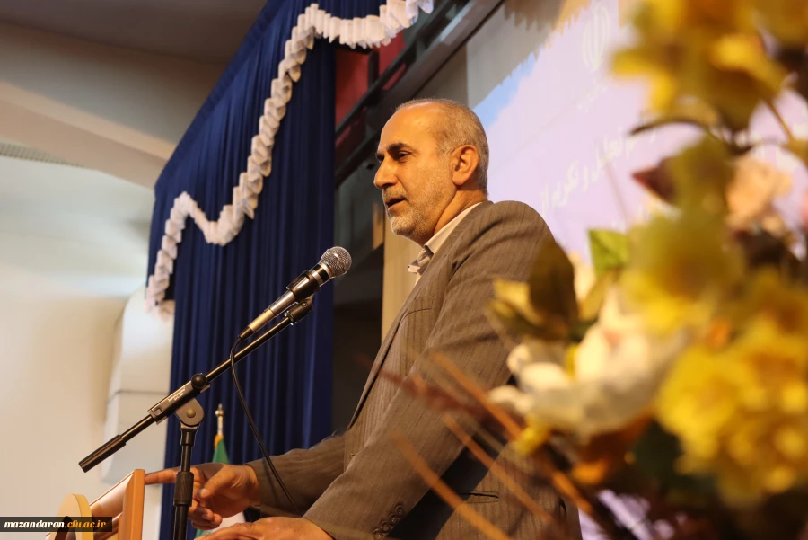 برگزاری مراسم تقدیر از برگزیدگان مسابقه قرآنی “سی آیه، سی پیام” 
 2