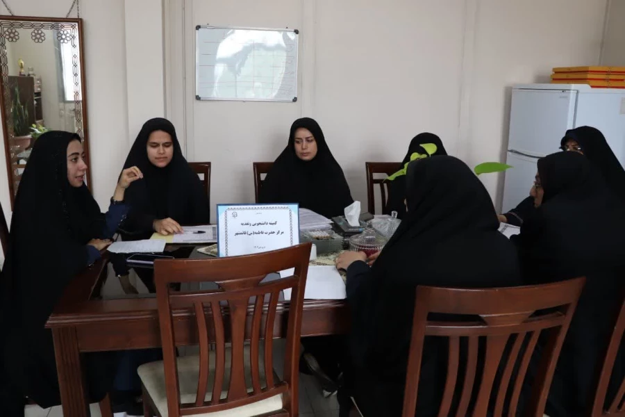 جلسه کمیته دانشجویی 3