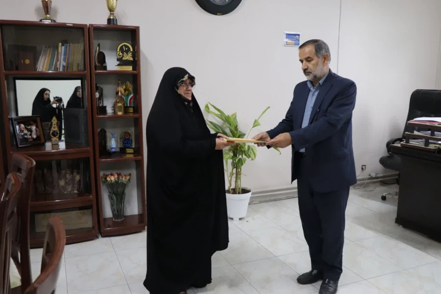 اهدای حکم مسئولیت 3