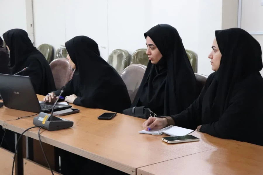 نشست تخصصی بازاموزی سامانه مروارید 4