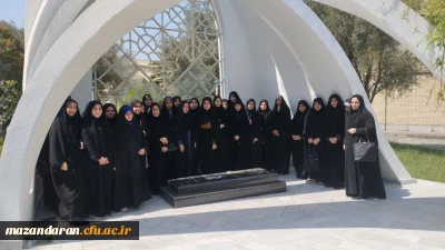 شرکت کارکنان و دانشجومعلمان مرکز حضرت فاطمه(س)قائمشهر در مراسم تجلیل از مسابقه زندگی با آیه  ها