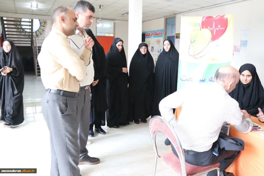 حضور متخصصان و کارشناسان مرکز بهداشت در دانشگاه 7