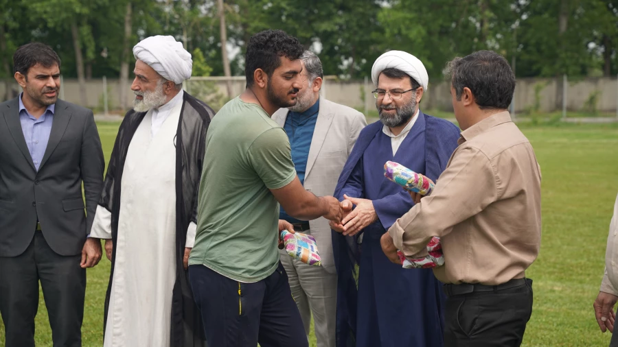 برگزاری مسابقات دارت و طناب کشی به مناسبت هفته سراهای دانشجویی
 3