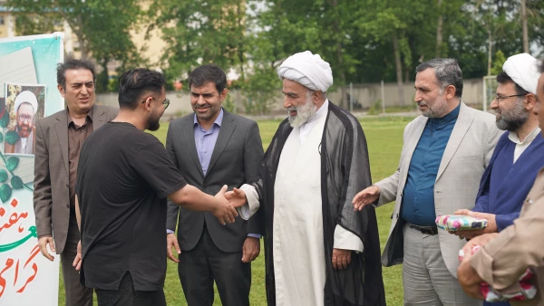 برگزاری مسابقات دارت و طناب کشی به مناسبت هفته سراهای دانشجویی
 4