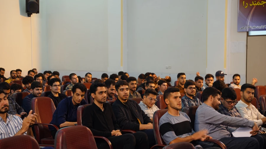 برگزاری مراسم گرامیداشت مقام معلم در پردیس دکتر شریعتی ساری 
 6