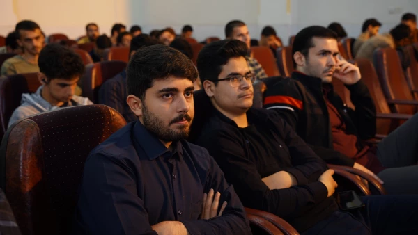 برگزاری مراسم گرامیداشت مقام معلم در پردیس دکتر شریعتی ساری 
 11