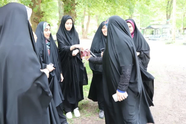 زیارت مزار اولین شهید فرهنگی استان مازندران شهید علی ولیپور به مناسبت هفته معلم و دهه کرامت 7