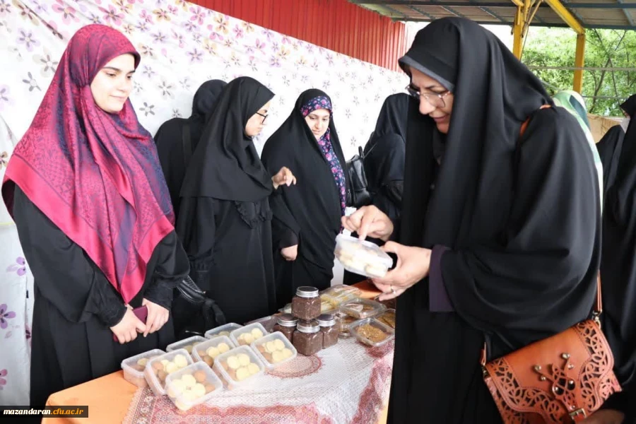 برگزاری بازارچه و نمایشگاه تولیدات دانشجویی دانشگاه 2