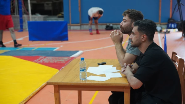 برگزاری مسابقات کشتی انتخابی استانی در پردیس دکتر شریعتی ساری 4