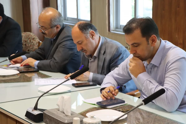 برگزاری شورای مدیریت، نظارت و ارزیابی و توسعه منابع دانشگاه فرهنگیان مازندران
 4