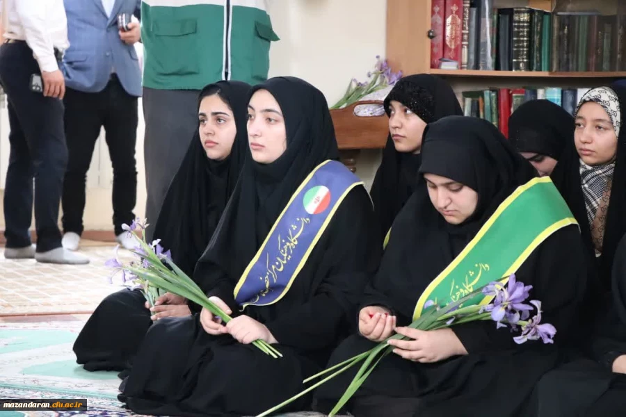 زیارت پرچم متبرک حرم مطهر رضوی 6