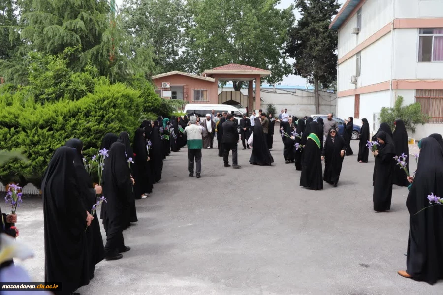 زیارت پرچم متبرک حرم مطهر رضوی 11