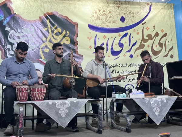 تقدیر و تشکر مرکز آموزش عالی شهید رجایی بابل از اساتید و کارکنان به مناسبت هفته معلم 3