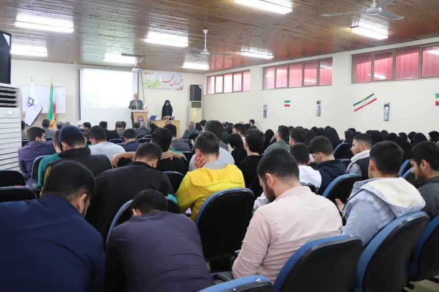 حضور معاون پارلمانی مجلس شورای اسلامی و مسئولان استانی در دانشگاه فرهنگیان مرکز حضرت فاطمه (س) قائمشهر 6