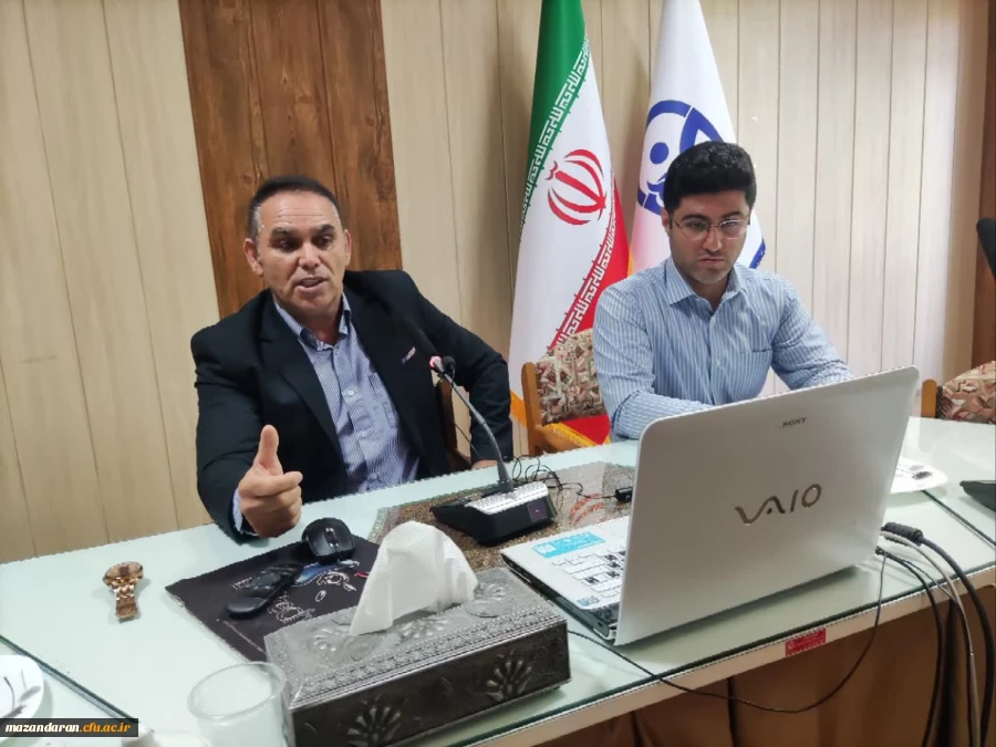 برگزاری دوره آموزشی (بالندگی) «نقش تغذیه و ورزش در سلامت جسم و روان کارکنان» در سالن کنفرانس پردیس دکتر شریعتی ساری
 2