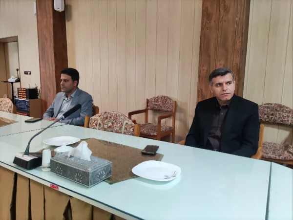 برگزاری دوره آموزشی (بالندگی) «نقش تغذیه و ورزش در سلامت جسم و روان کارکنان» در سالن کنفرانس پردیس دکتر شریعتی ساری
 5