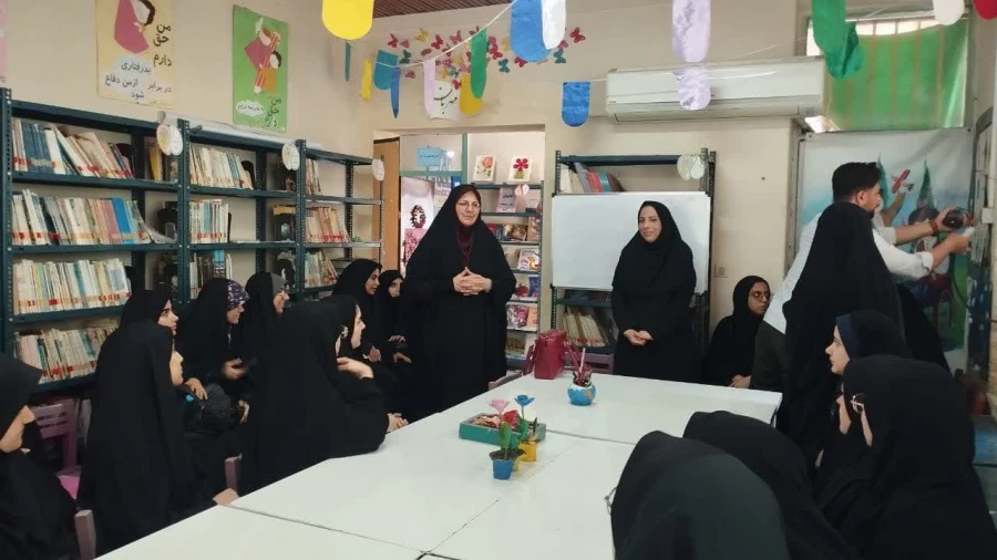 بازدید دانشجومعلمان از کانون پرورش فکری 3