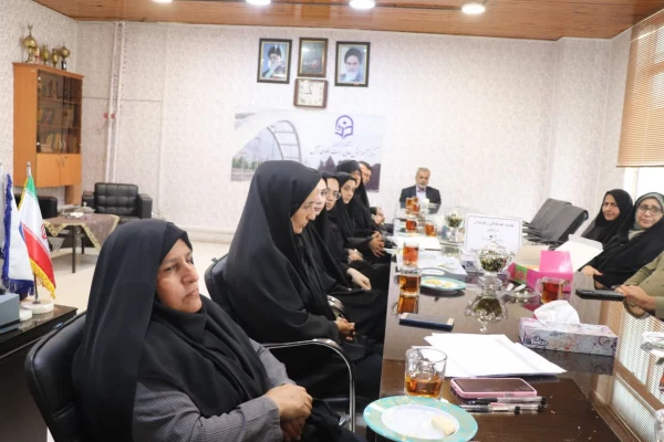 برگزاری جلسه شورای اداری مرکز بیت الهدی آمل با حضور رئیس دانشگاه فرهنگیان مازندران
 4