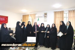 تقدیر از حیدرزاده معاون آموزشی و پژوهشی پردیس خواهران 3