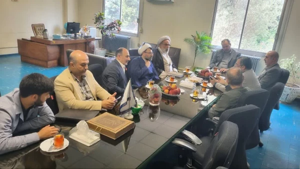 برگزاری جلسه هم اندیشی با حضور فرماندار ویژه بابل و رئیس دانشگاه فرهنگیان مازندران در مرکز شهید رجایی بابل 4