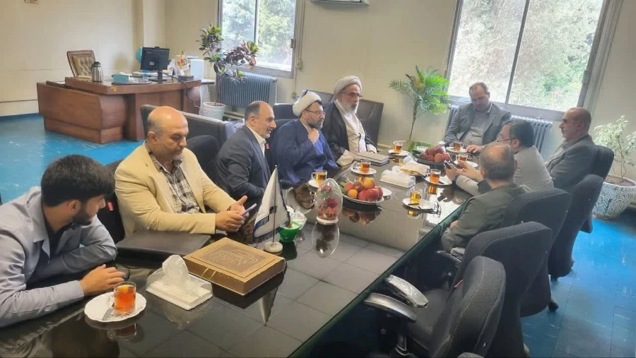 برگزاری جلسه هم اندیشی با حضور فرماندار ویژه بابل و رئیس دانشگاه فرهنگیان مازندران در مرکز شهید رجایی بابل 4