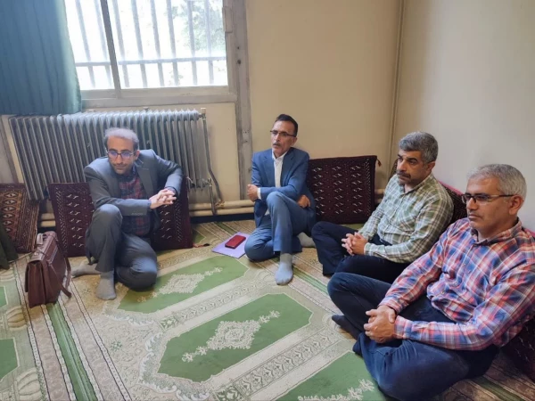 بازدید رئیس دانشگاه فرهنگیان مازندران از مرکز شهید رجایی بابل
 3