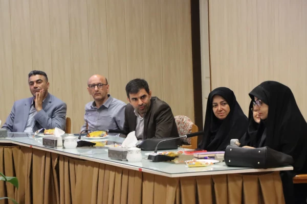 برگزاری نشست هم اندیشی نهاد مقام معظم رهبری با اساتید و اعضای هیئت علمی دانشگاه فرهنگیان مازندران 
 6