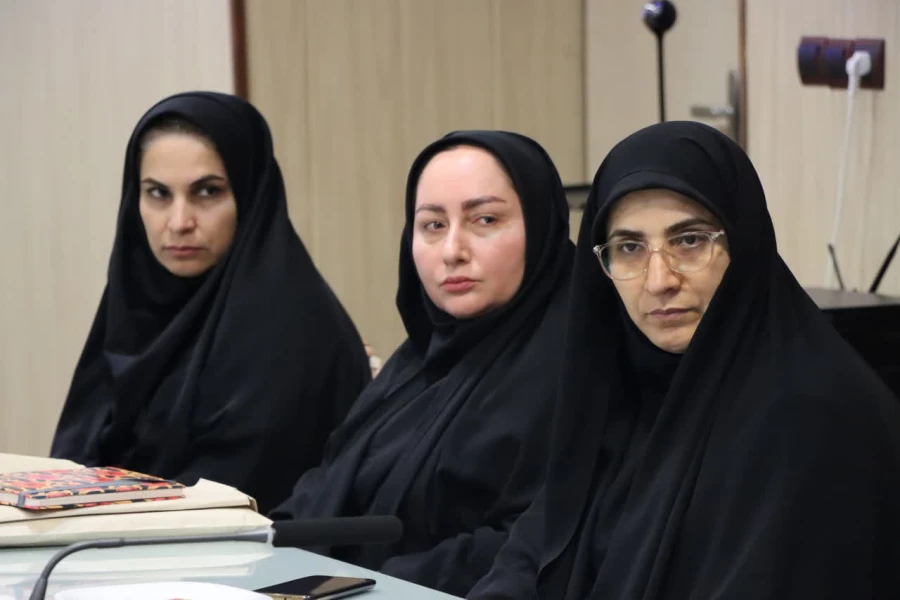 برگزاری نشست هم اندیشی نهاد مقام معظم رهبری با اساتید و اعضای هیئت علمی دانشگاه فرهنگیان مازندران 
 8