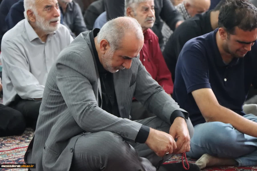 حضور رئیس و کارکنان دانشگاه فرهنگیان مازندران در مراسم گرامیداشت شهیده زینب نبی زاده و همسر و فرزندان شهیدشان 2