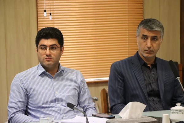 نشست مشترک رئیس دانشگاه فرهنگیان مازندران و مدیرکل آموزش و پرورش استان با محوریت جذب و پذیرش داوطلبان ورود به حرفه معلمی سال ۱۴۰۴ 3