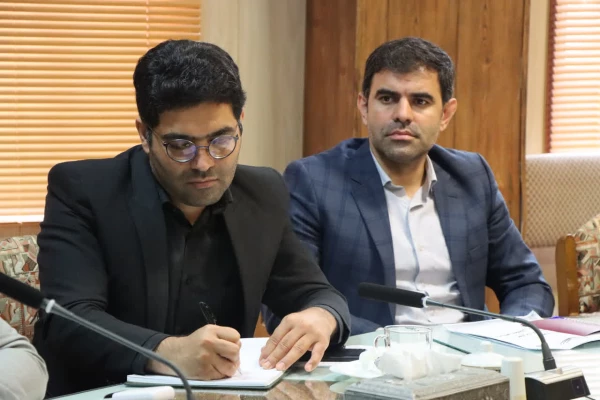 نشست مشترک رئیس دانشگاه فرهنگیان مازندران و مدیرکل آموزش و پرورش استان با محوریت جذب و پذیرش داوطلبان ورود به حرفه معلمی سال ۱۴۰۴ 10