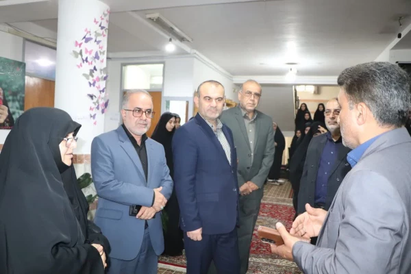 بازدید کلبادی نژاد مدیر کل آموزش پرورش استان مازندران و هیئت همراه از روند برگزاری مصاحبه پذیرفته شدگان دانشگاه فرهنگیان با حضور رضایی منش رئیس پردیس فاطمه الزهرا (س) ساری و سایر کارکنان 2