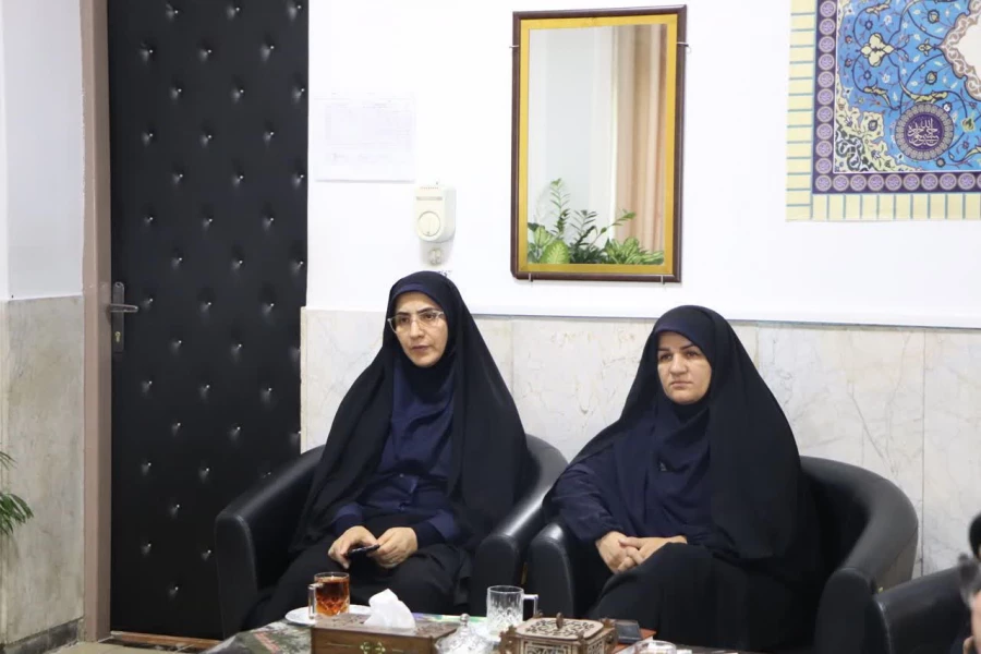 جلسه کمیته جذب  داوطلبین ورود به حرفه معلمی برگزار شد 3