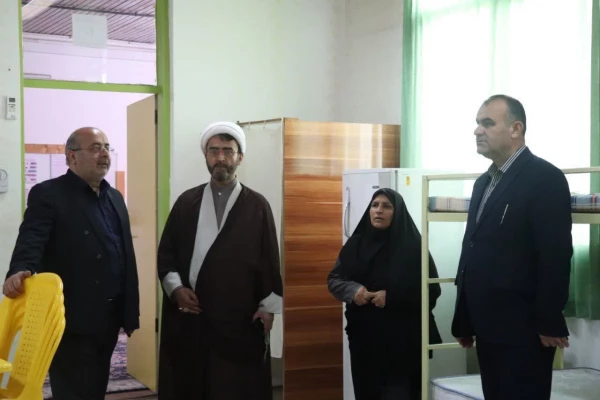 بازدید مدیرکل آموزش و پرورش مازندران از فرآیند گزینش متقاضیان ورود به دانشگاه فرهنگیان در مرکز بیت الهدی آمل 4