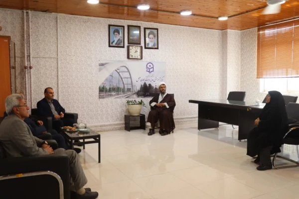 بازدید مدیرکل آموزش و پرورش مازندران از فرآیند گزینش متقاضیان ورود به دانشگاه فرهنگیان در مرکز بیت الهدی آمل 5