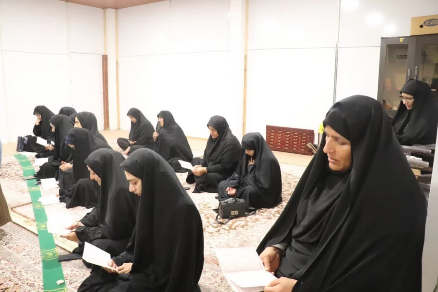 نشست صمیمانه مسئولان نهاد مقام معظم رهبری دانشگاه فرهنگیان مازندران با فعالان فرهنگی در مرکز بیت الهدی آمل
 4