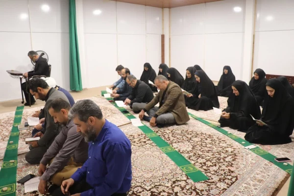 نشست صمیمانه مسئولان نهاد مقام معظم رهبری دانشگاه فرهنگیان مازندران با فعالان فرهنگی در مرکز بیت الهدی آمل
 5