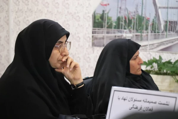 نشست صمیمانه مسئولان نهاد مقام معظم رهبری دانشگاه فرهنگیان مازندران با فعالان فرهنگی در مرکز بیت الهدی آمل
 8