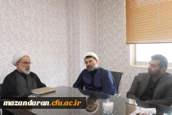 نشست صمیمانه مسئولان نهاد مقام معظم رهبری دانشگاه فرهنگیان مازندران با فعالان فرهنگی در مرکز بیت الهدی آمل
 9