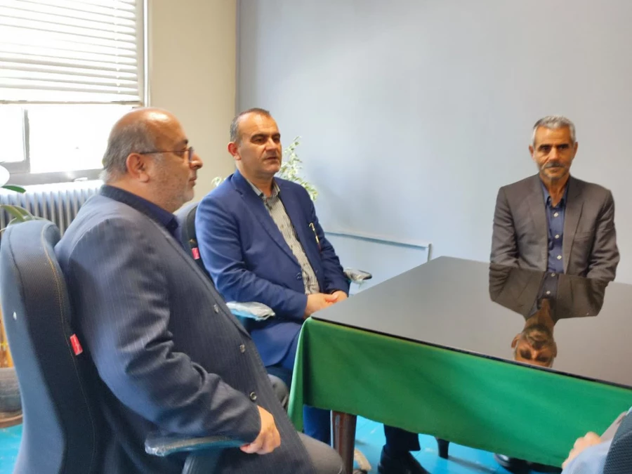 بازدید مدیر کل آموزش و پرورش مازندران و هیئت همراه از فرایند گزینش داوطلبان ورود به دانشگاه فرهنگیان در مرکز شهید رجایی بابل
 5