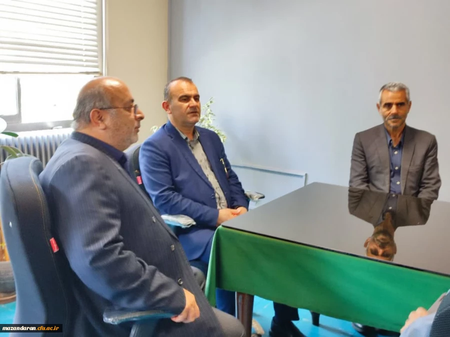  بازدید مدیر کل آموزش و پرورش مازندران و هیئت همراه از فرایند گزینش داوطلبان ورود به دانشگاه فرهنگیان در مرکز شهید رجایی بابل 2