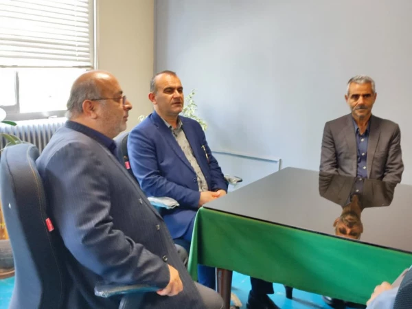  بازدید مدیر کل آموزش و پرورش مازندران و هیئت همراه از فرایند گزینش داوطلبان ورود به دانشگاه فرهنگیان در مرکز شهید رجایی بابل 5